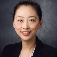 Jen Lance's Instagram, Twitter & Facebook