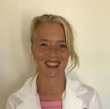 Jennifer Spurlock's Instagram, Twitter & Facebook