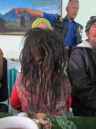 Rambut bob dengan ujung keluar seperti dessy ratnasari juga keren di zamannya. Rambut Gembel Antara Rezeki Dan Cobaan Usemayjourney