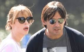 Simone inzaghi ha sposato gaia lucariello, fra gli invitati anche alessia marcuzzi, ex dell'allenatore la regina dell'isola dei famosi ha dovuto rinunciare al matrimonio di daniele bossari e filippa. Alessia Marcuzzi E Simone Inzaghi Perche Si Sono Lasciati La Verita Dopo Anni Controcopertina Com