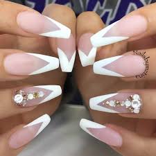 Top it off with an intricate gold brush twirl with the tiniest bead over a clean white polished base on the ring finger. 50 Trendy Pink And White Nails For 2020 Stylinggo