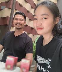 Lấy vợ kém nhiều tuổi, Quách Ngọc Tuyên và Tiết Cương thay đổi thế nào?