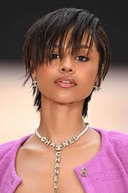 Kyle Smith Music Tour in the Midwest