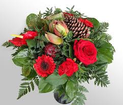 Großer strauß roter rosen auf weißem hintergrund. Strauss Blumen Rosen Vase Wunderschonen Rot Blume Weihnachten Fichte Weihnachtsstrauss Feierlichkeiten Pikist