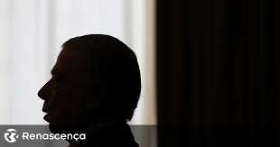 Debate sobre polémica ricardo salgado. Arrancou Julgamento De Ricardo Salgado Com Audicao De Ex Contabilista Do Bes Renascenca