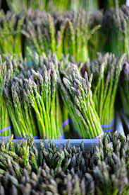Photography Asparagus Marche Jean Talon Quebec Fruits And Veggies Asparagus Fruits And Vegetables