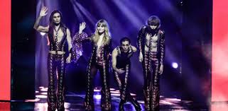 The logo is based around the geographic location of the capital cities of the. Eurovision 2021 Telikos Sthn Koryfh H Italia Kai Sth 10h 8esh H Stefania E8nos