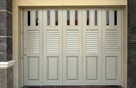 Harga rel atas pintu lipat besi, jual rel pintu lipat aluminium, cara memasang rel pintu lipat aluminium, harga rel pintu lipat dekson, roda pintu lipat buat rel pintu lipat sendiri youtube malam pak admin saya rencana mau pasang pintu garasi yang ukuran tinggi 260 cm panjang 300 cm pakai produk. Pintu Henderson Pintu Dengan Desain Elegan Nan Aman Pengadaan Eprocurement