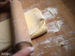 La Pate Feuilletee Facile Et Rapide Blog De Chataigne Recette Pate Feuilletee Facile Pate Feuilletee Rapide Pate Feuilletee