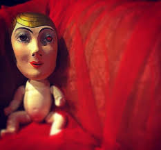 Immerse Yourself in Crystal Jukebox Hymn