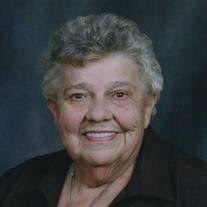 Marilyn Holme Obituary