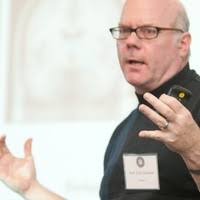 300+ perfiles de «Camerer»