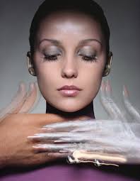 Rare Hiro images exhibited at Hamiltons, in London