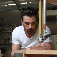 Skeet ulrich was born on january 20, 1970 in lynchburg, virginia, usa as bryan ray trout. Riverdale Star Skeet Ulrich Talks Shop With Ad Architectural Digest