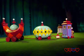Where is in the night garden live. Review In The Night Garden Live Little Hearts Big Love