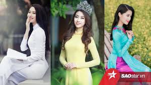 Dù cô có nói là mặc quần lót màu da nhưng quả thật không ai tin nổi. Ä'iá»ƒm Láº¡i Nhá»¯ng Hoa Háº­u A Háº­u Cá»© Máº·c Ao Dai La Ä'áº¹p Háº¿t Pháº§n Thien Háº¡
