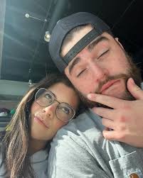 A year ago today was the first time I ever got to hang out with @kearakm  and I haven't looked back since. She immediately became my best friend and  I continuously grow