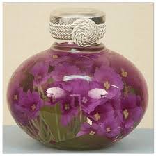 Some people suggest substituting glycerin with an unflavored oil (same proportion as the glycerin). Preserve Flowers In Glycerin Flower Preservation Flower Conservation How To Keep Flowers Advantages Of Flowers In Glycerin And Storage Rules