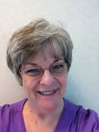 Jan Meredith's Instagram, Twitter & Facebook