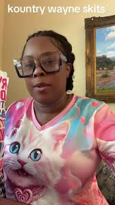 Momo from Kountry Wayne Skits