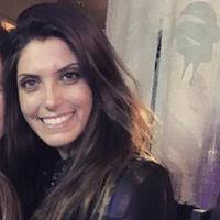 Whitney Rosen's Instagram, Twitter & Facebook