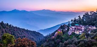 Situated in mussoorie, less than 1 km from mussoorie mall road, hotel brentwood mallroad features accommodation with a restaurant, free private parking camel's back road is 0.7 miles from the accommodation, while kempty falls is 9.9 miles from the property. Top 20 Places To Visit In Mussoorie With Family