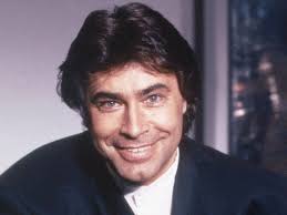 Nach angaben seiner familie und seinen freunden konnte gerhard höllerich nur schwer mit der situation als schlagerstar roy black umgehen. Roy Black Sein Fruher Tod Gibt Heute Noch Ratsel Auf Liebenswert Magazin