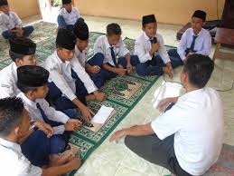 Sholawat berjamaah tanpa music non stop bersama habib lutfi bin yahya. Kanwil Kemenag Sumatera Selatan