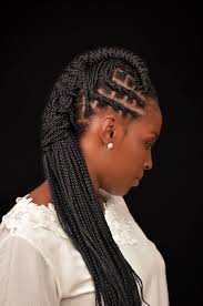 Get the guide on the best way to grow african american hair quickly by retaining length. Https Mirron Me Articles Top 10 Low Maintenance Braid Styles For Working Mom S