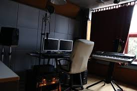 Stream tracks and playlists from hahahaproduction on your desktop or mobile device. Cum AratÄ Interiorul Studiourilor Hahaha Production Galerie Foto Europa Fm