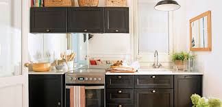 Hoy es el turno de tres diseños de cocinas pequeñas, ideales para espacios reducidos, originales, cómodas y modernas. Descubre Los Mejores Disenos De Cocinas Pequenas