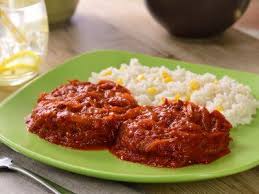 Bistec En Salsa Roja De Guajillo Tortitas De Res En Salsa De Guajillo Receta Recetas De Comida Mexicana Carne De Res Y Comida