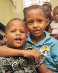 Se acerca la premiación final! 🏆👀 Y estamos felices de anunciar que en  este “4to Premio de Periodismo por los Niños” tenemos un jurado calificador  experto en temas de periodismo y niñez,