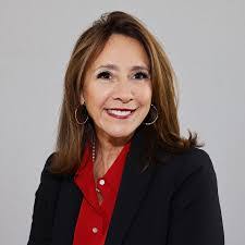 Alyssa Grayson's Instagram, Twitter & Facebook