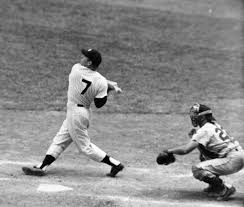 Pin By Rick On Vintage Baseball Mickey Mantle New York Yankees Yankees Baseball