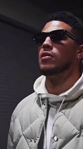 Perfect body with perfect smile😊#nba #devinbooker #basketball #phoenix  #foryou #fyp