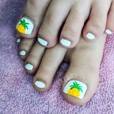 Unlike all other spring nail designs, this one does not contain any squares, not swirls, not flowers, but triangles. 11 Cute Toe Nail Art Designs 2018 Best Toenail Polish Ideas