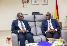 Speaker of Parliament visits Family Health hospital and University College 