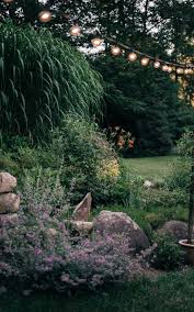 They have a very distinct smell that doesn't sit well with mosquitoes. 8 Beautiful Plants To Help Repel Mosquitoes In Your Yard