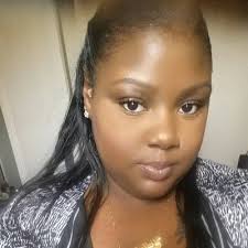 Lala Brown (@LalaBrownC)