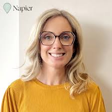 Sarah and her family come to Matthews in Napier regularly. So, when Sarah  said she wanted to get a fabulous new pair of reading glasses Tara and the  team were ecstatic! Together