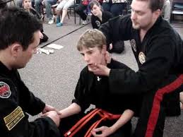 Pressure Point Knockout Joel 2 Pressure Point Knockout Self Defense Moves Pressure Points