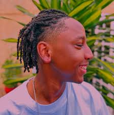 Men's Ear Piercing 😍 👌🏾 💥 🔥 🔥 🔥 Walk ins 💯 💯 💯 👌🏾 🔸 ☎️  0710606862 🤙🏾 🔸 Located at Moi Avenue, Contrust House (near Nairobi  Sports House) 5th floor