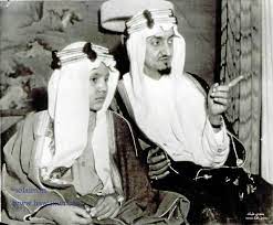 الملك فيصل مع آبنه الامير عبدالله الفيصل رحمهم الله 3 king faisal arab celebrities history