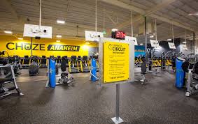 Chuze offers you awesome gyms at an awesomer price! Circuit Training Chuze Fitness