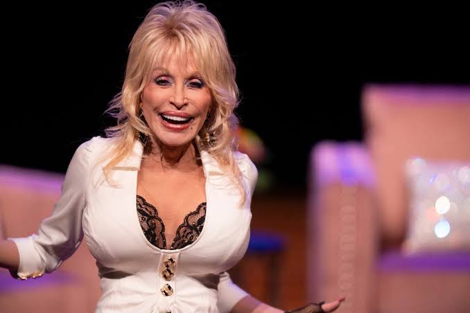 Dolly Parton was fighting cancer when she died in Nashville hospital