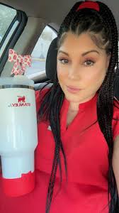 Ahhhh it's my BIRTHDAY 🎉🎉 celebrating in Stanley's Sports & Cocktail Bar