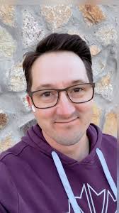 New Year’s #wellnesssaturday Series! + Join @poundfit ICON Master Trainer  Daniel Shattuck