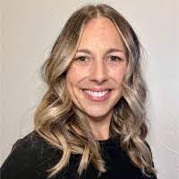 Diane Detweiler's Instagram, Twitter & Facebook