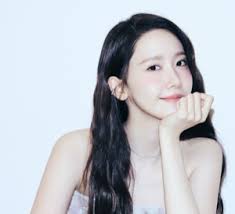 Interview: Yoona becomes the devil she fakes